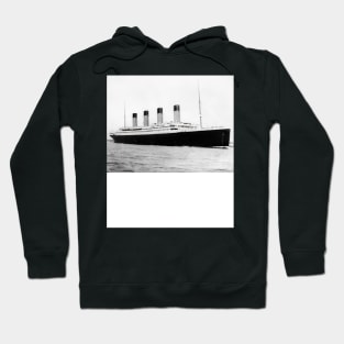 RMS Titanic Departing Southampton Hoodie